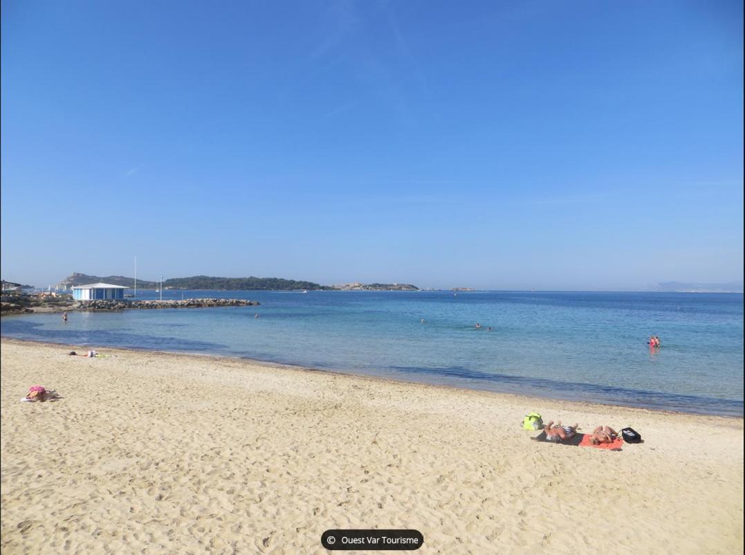La Brise Du Brusc * Six-Fours-les-Plages